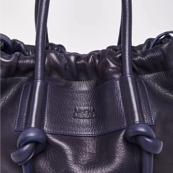 Beautiful good condition Mecha Mendez crossbody bag - Picture 2 of 11